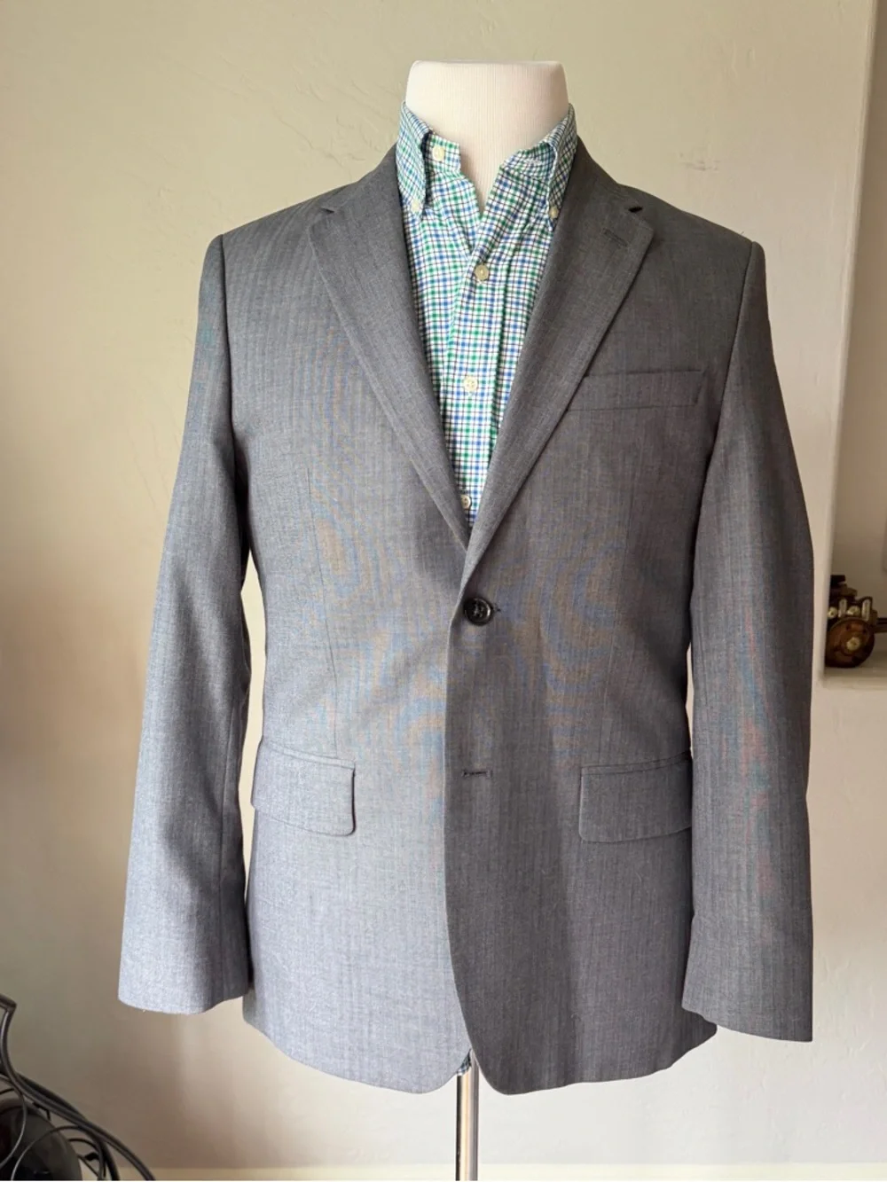 Banana Republic Men's Gray Herringbone Two Button Classic Blazer Jacket Sz. 40R